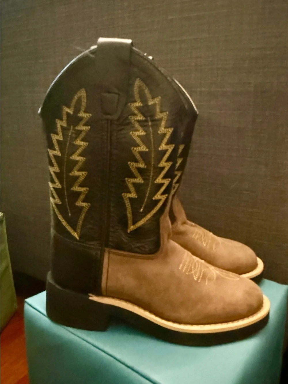 Old West never worn